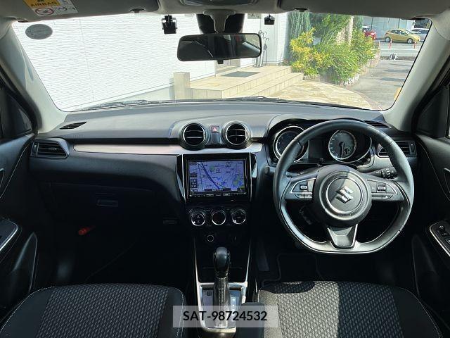 Suzuki SWIFT 2019-01 201355-1