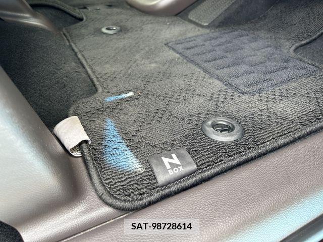 Honda N BOX 2017-11 280540-28