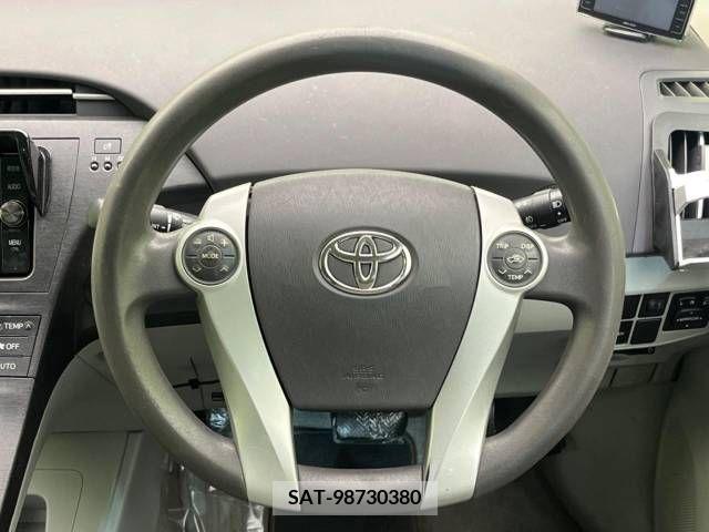 Toyota PRIUS 2009-10 321979-11