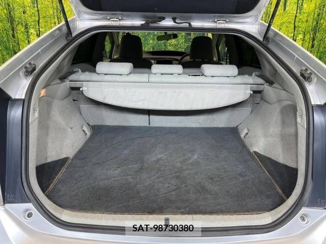 Toyota PRIUS 2009-10 321979-10