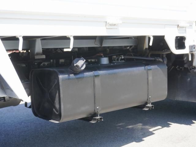 Nissan ATLAS 2018-09 196071-18