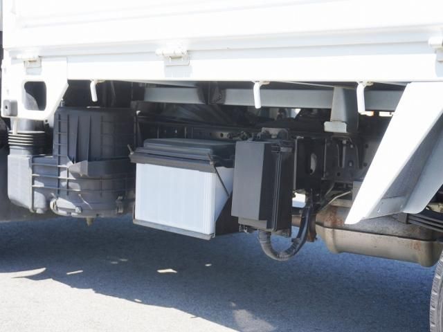 Nissan ATLAS 2018-09 196071-17