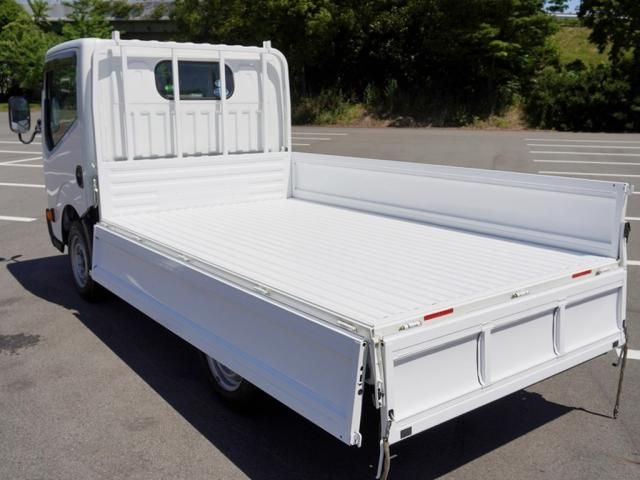 Nissan ATLAS 2018-09 196071-11
