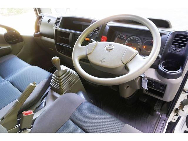 Nissan ATLAS 2018-09 196071-2