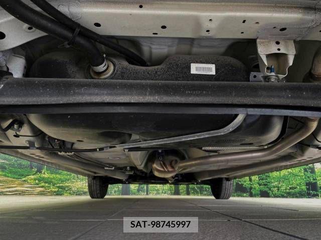 Suzuki ALTO 2019-04 305153-19