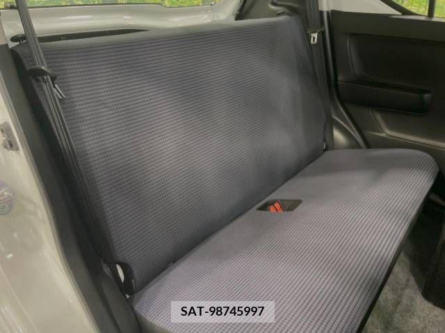 Suzuki ALTO 2019-04 305153-9