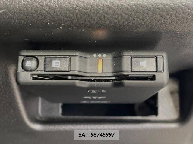 Suzuki ALTO 2019-04 305153-5