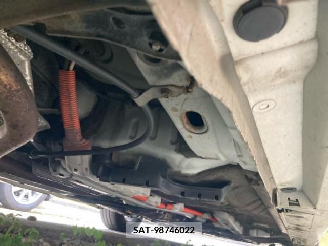 Toyota PRIUS 2014-02 393451-7