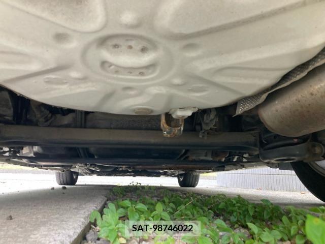 Toyota PRIUS 2014-02 393451-6