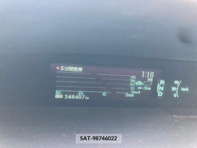 Toyota PRIUS 2014-02 393451-16