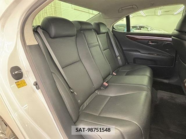 Lexus LS 2008-02 275439-20