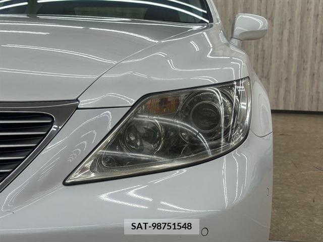 Lexus LS 2008-02 275439-8