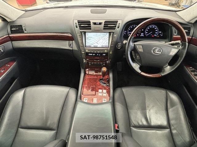 Lexus LS 2008-02 275439-18
