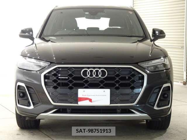 Audi Q5 2021-06 379725-2