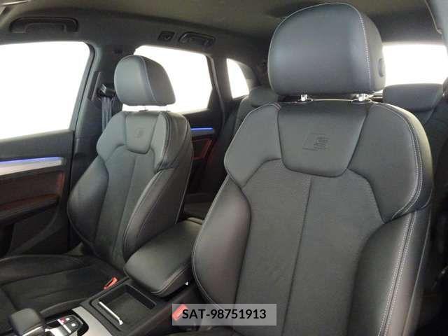 Audi Q5 2021-06 379725-9