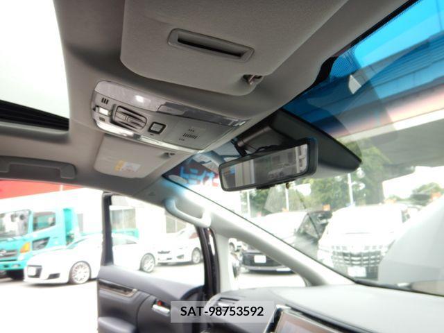 Toyota ALPHARD 2022-11 299578-11