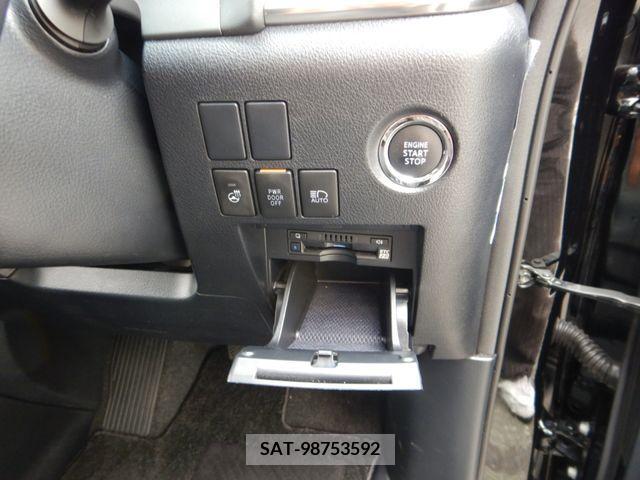 Toyota ALPHARD 2022-11 299578-8