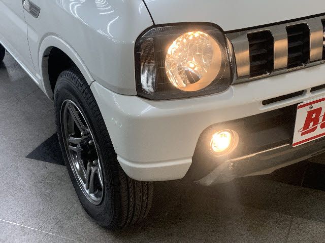 Suzuki JIMNY 2017-11 26525-24