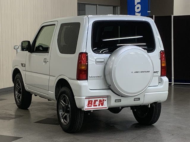 Suzuki JIMNY 2017-11 26525-8