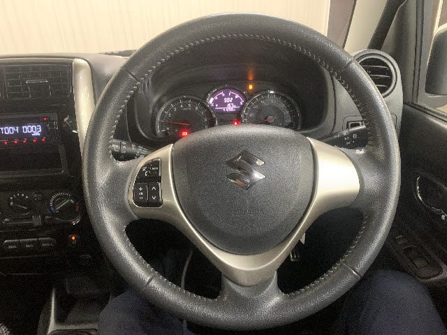 Suzuki JIMNY 2017-11 26525-13