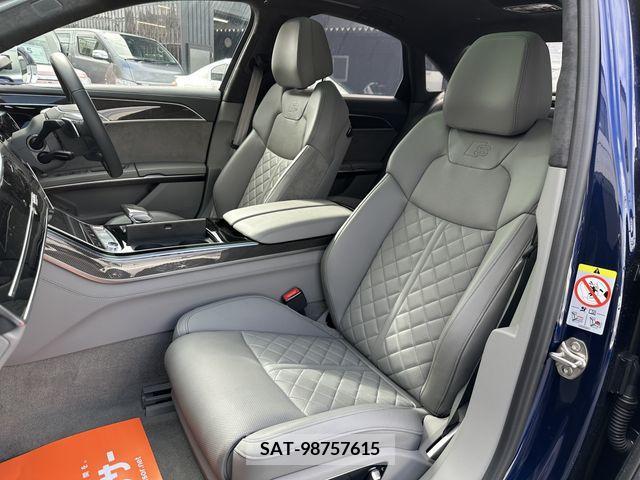 Audi S8 2020-09 208203-11