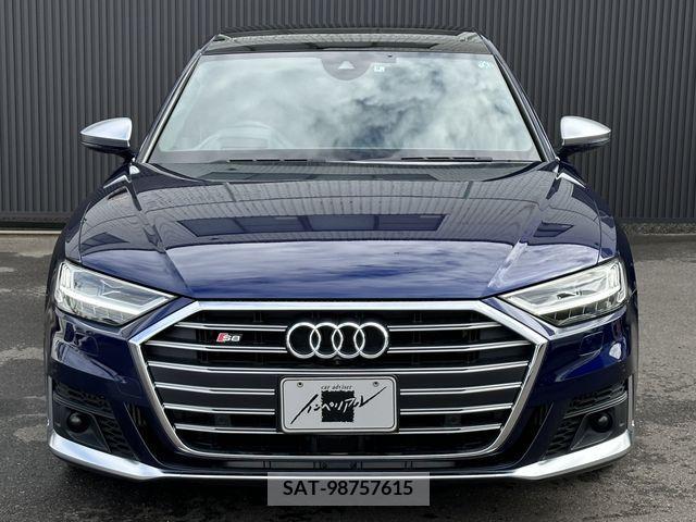Audi S8 2020-09 208203-2