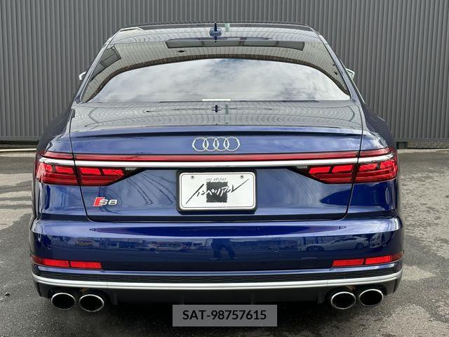 Audi S8 2020-09 208203-3