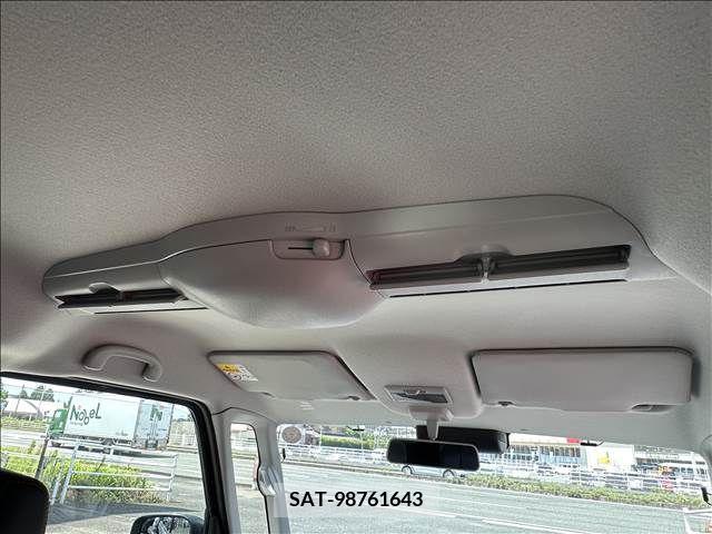 Suzuki SPACIA 2021-09 368668-22