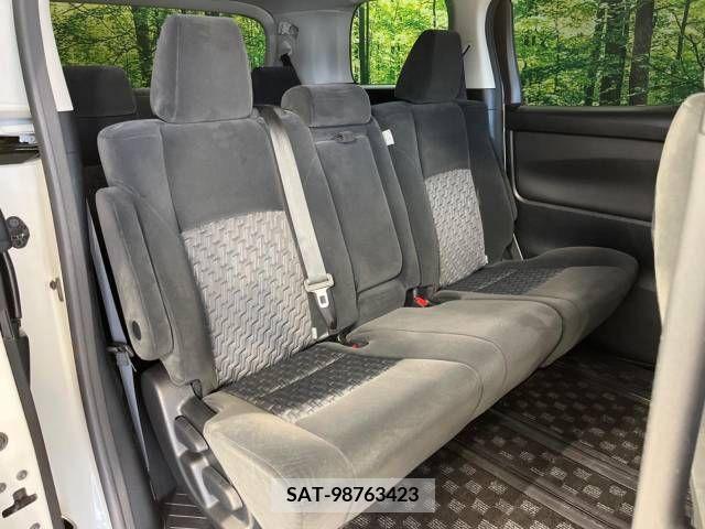 Toyota ALPHARD 2015-06 208968-9