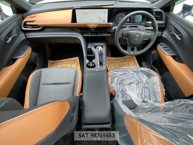 Toyota CROWN 2023-04 200635-12