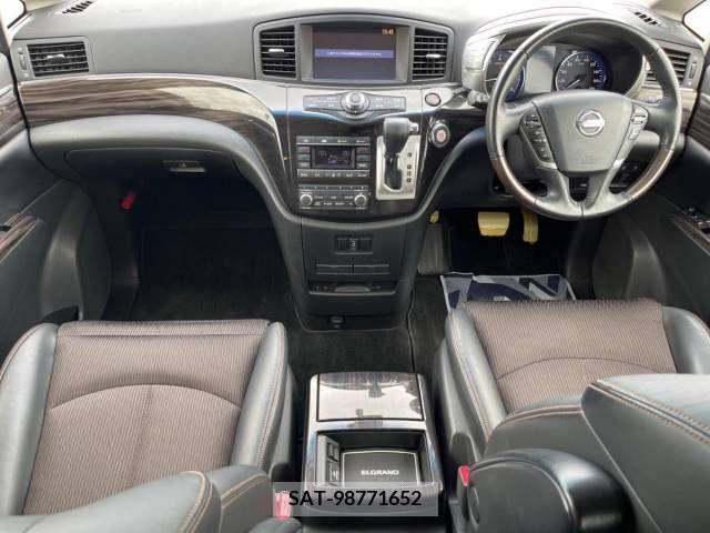 Nissan ELGRAND 2014-12 316285-1