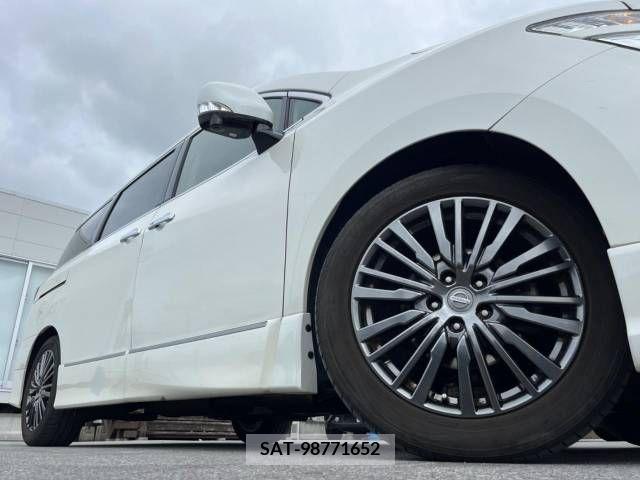 Nissan ELGRAND 2014-12 316285-16
