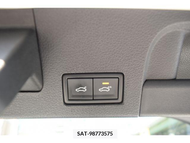 VolksWagen ARTEON 2018-02 320225-19