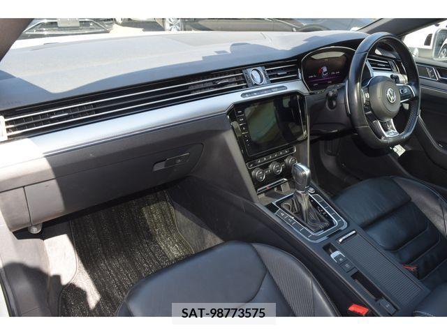 VolksWagen ARTEON 2018-02 320225-14
