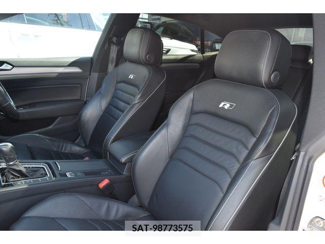 VolksWagen ARTEON 2018-02 320225-15