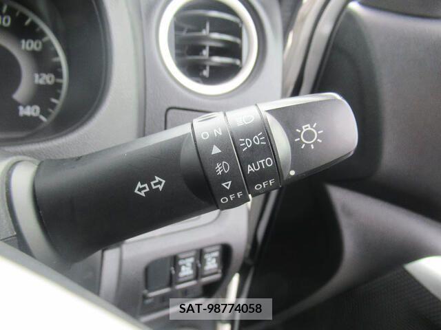 Mitsubishi EK SPACE 2014-09 359599-12