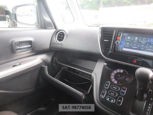 Mitsubishi EK SPACE 2014-09 359599-18