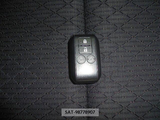 Suzuki SPACIA 2019-11 329395-27