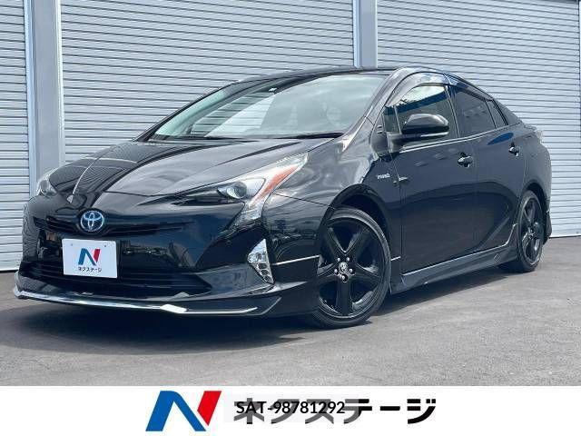 Toyota PRIUS 2017-10 352689-0