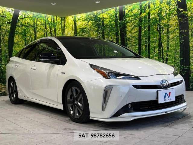 Toyota PRIUS 2019-11 375998-16