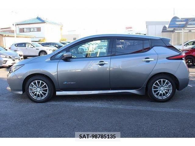 Nissan LEAF 2017-11 217307-6