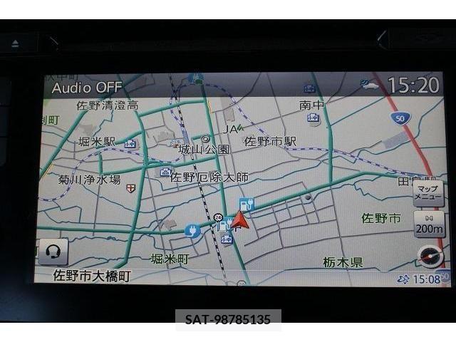 Nissan LEAF 2017-11 217307-1