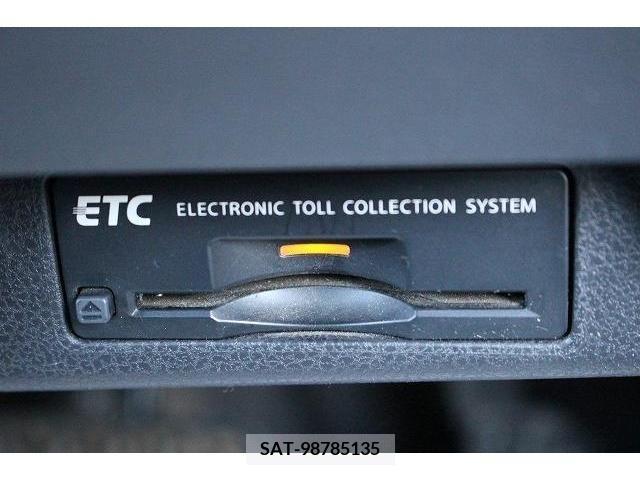 Nissan LEAF 2017-11 217307-15