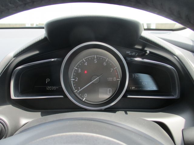 Mazda DEMIO 2019-02 7149-12