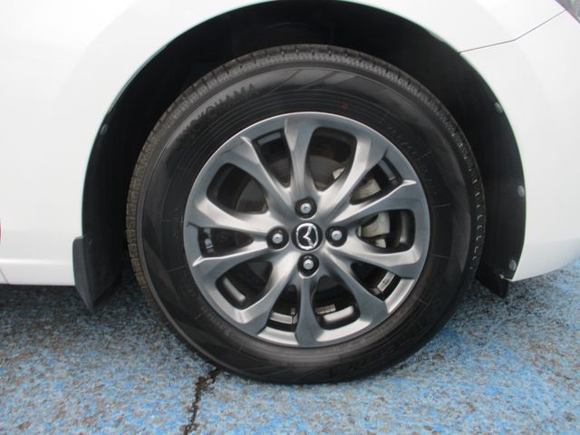 Mazda DEMIO 2019-02 7149-29