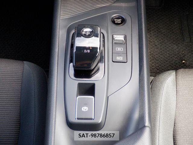 Nissan NOTE 2021-07 329629-19