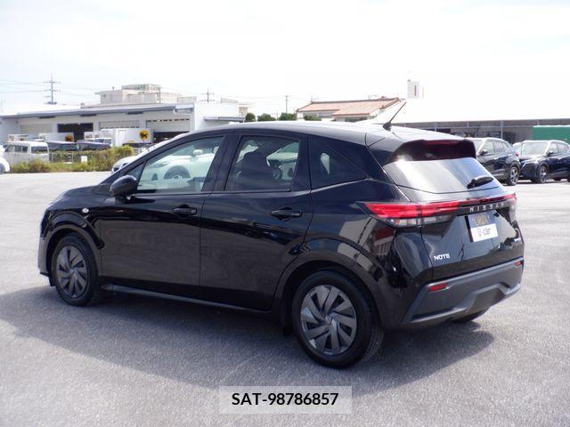 Nissan NOTE 2021-07 329629-7