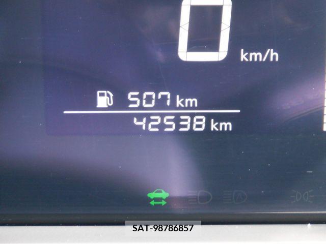 Nissan NOTE 2021-07 329629-16