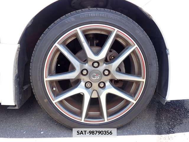 Toyota VOXY 2011-09 351809-10