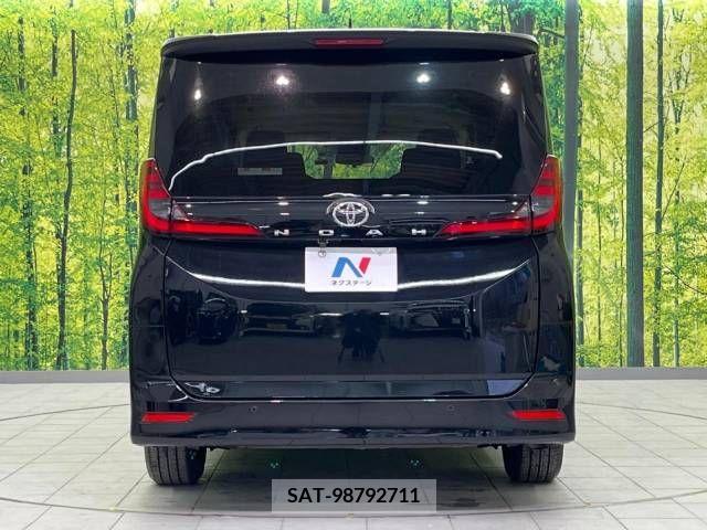 Toyota NOAH 2023-04 229481-15
